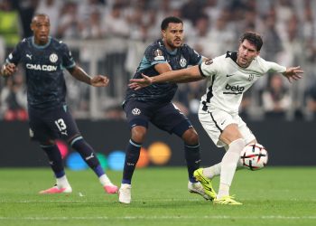 Egan-Riley et l'OM ont souffert à Istanbul